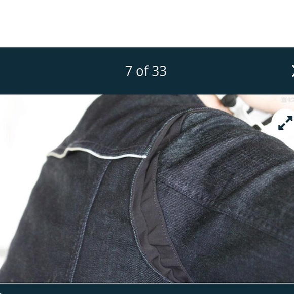 Levis Women’s Commuter Denim Jacket - Picture 5 of 5